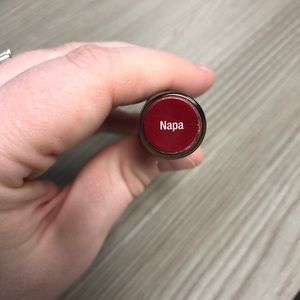 NWT Napa Lipsense